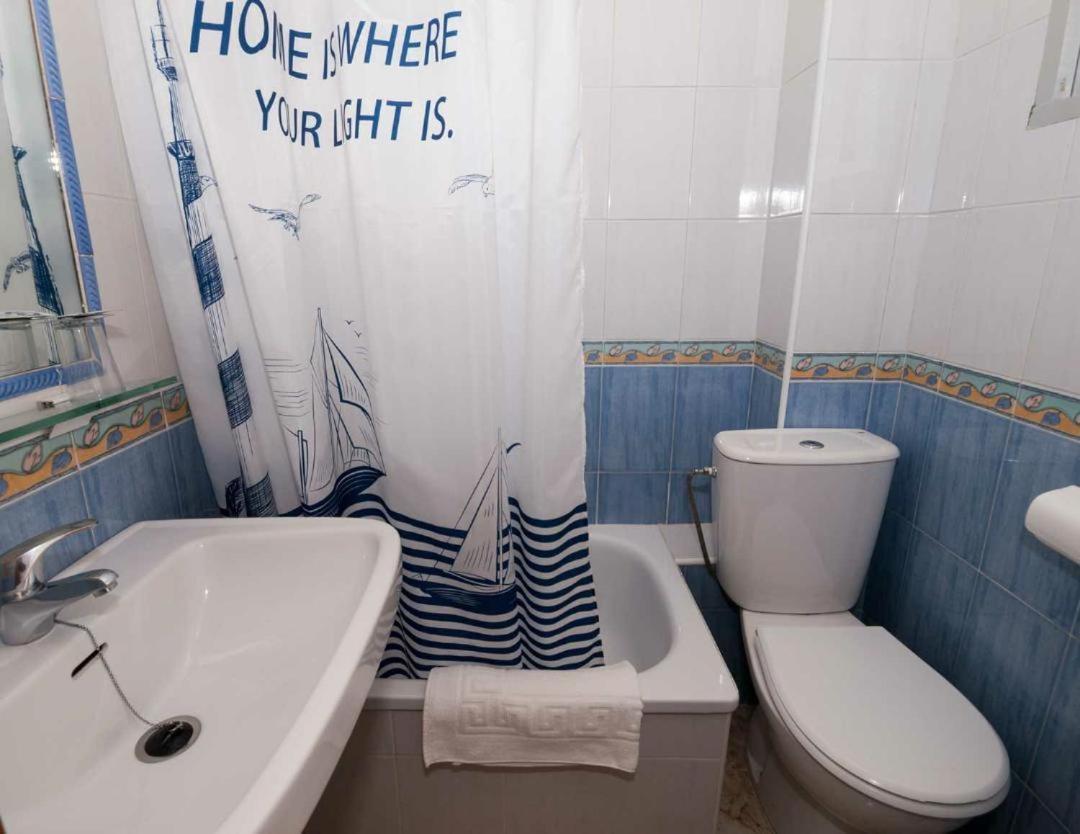 Hostal Sonrisa Del Mar Кониль-де-ла-Фронтера Экстерьер фото